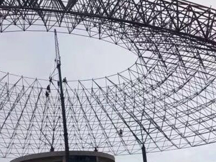 泰安篮球馆球形网架厂家价格