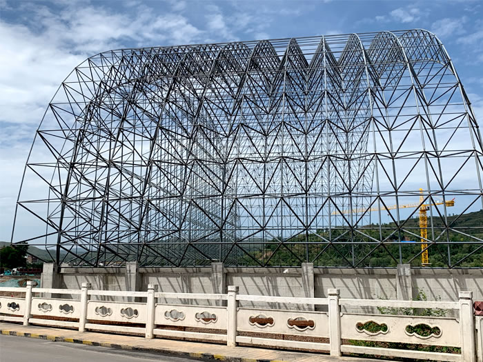 泰安山寨矿储煤棚网架
